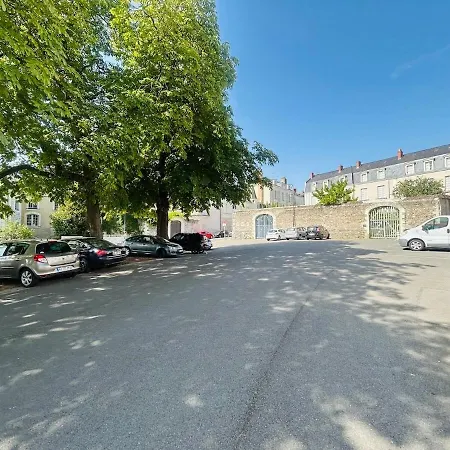 Casa Ibiza - Beautiful New & Comfortable Apartment *